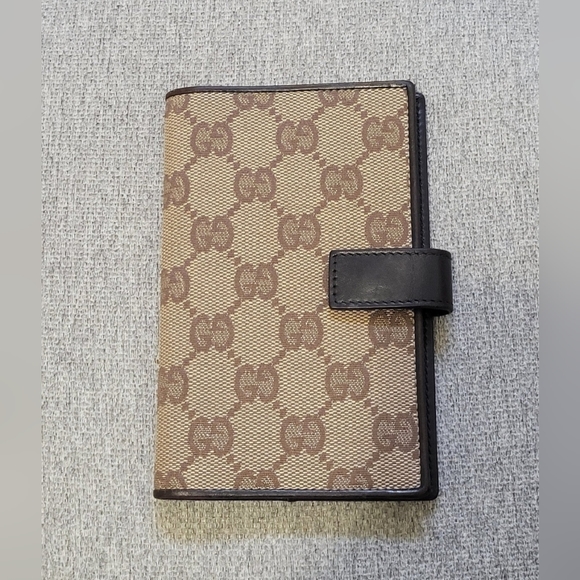 Gucci GG Canvas & Leather Wallet / Passport Holder + Gucci Dust Bag - EUC - Picture 2 of 12